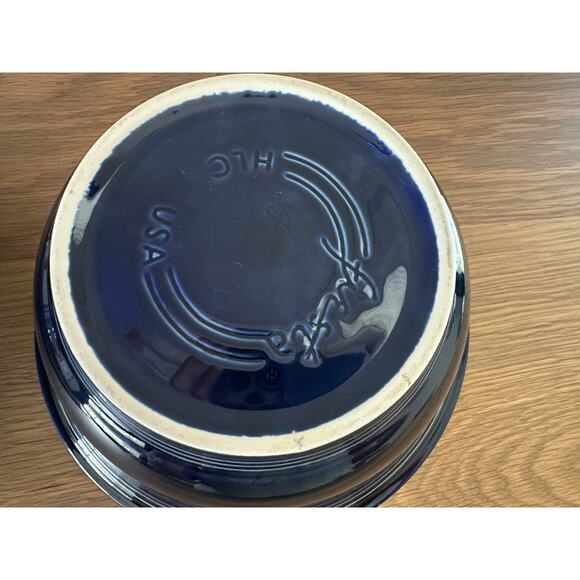 Retired Fiestaware 9.25" Large Cobalt Blue casserole dish with lid USA - Picture 6 of 8